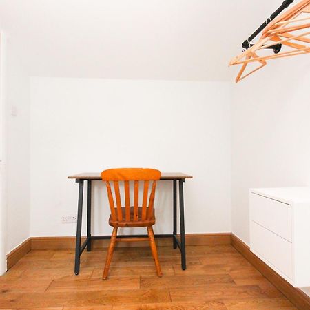 Two Bedroom In Islington Лондон Екстер'єр фото
